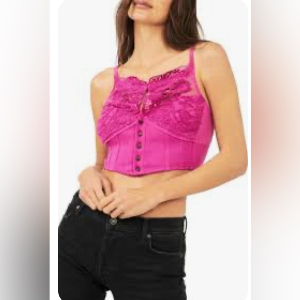 FREE PEOPLE HAVE MY HEART CROP TOP MEDIUM BNWT